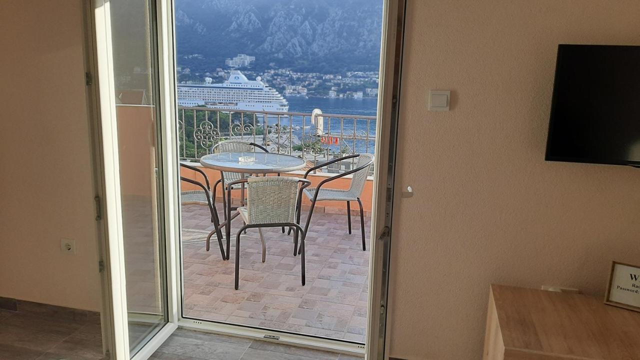 Apartments Krivokapic Котор Екстериор снимка
